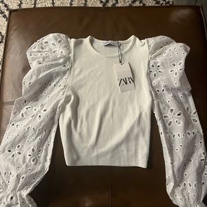 Zara princess sleeve top. Size large. Never worn. New with tags. L